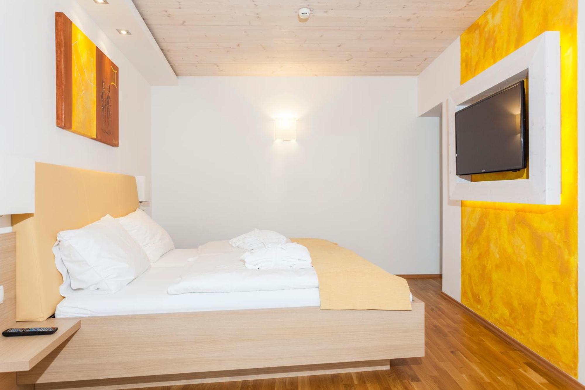 Joglland Hotel Prettenhofer Wenigzell Zewnętrze zdjęcie